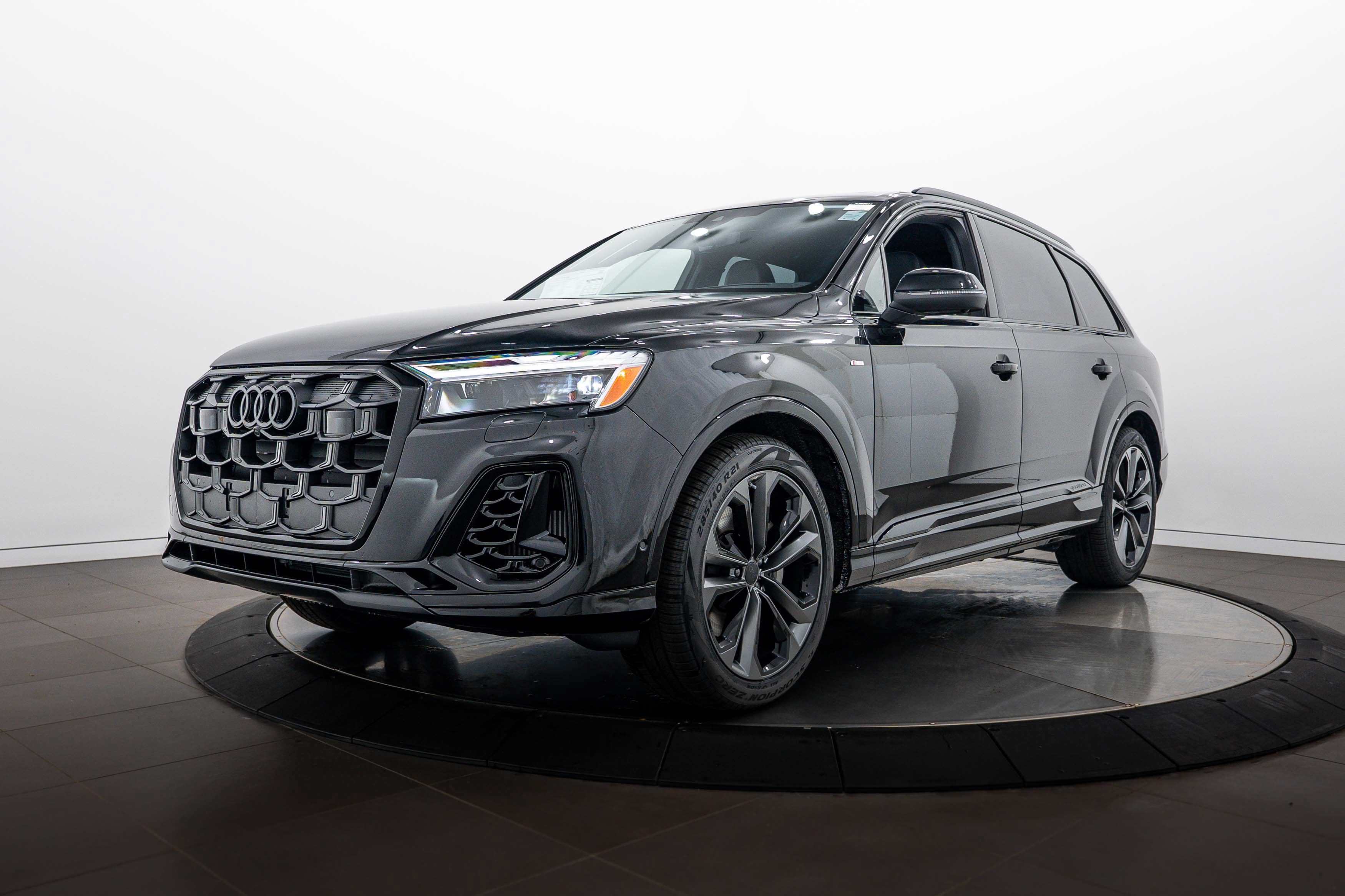 New 2026 Audi Q7 3.0T Prestige AWD/4WD image 7