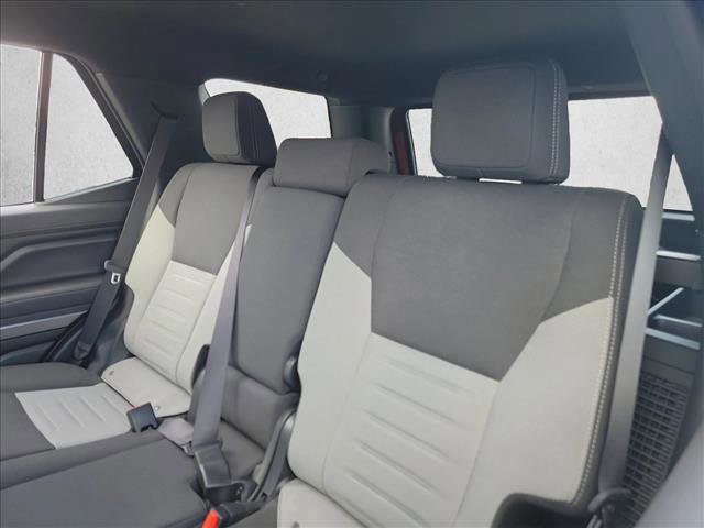 Used 2025 Toyota 4Runner TRD Off-Road image 14