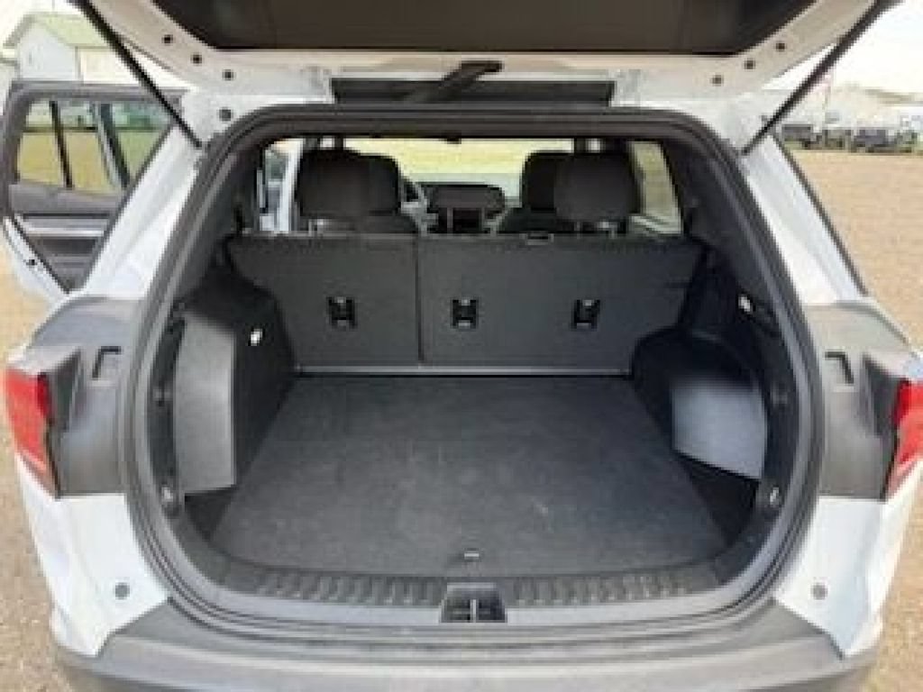 Used 2026 GMC Terrain Elevation FWD image 27