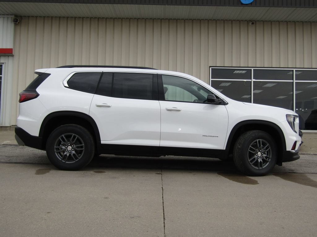 New 2026 GMC Acadia Elevation AWD/4WD image 2