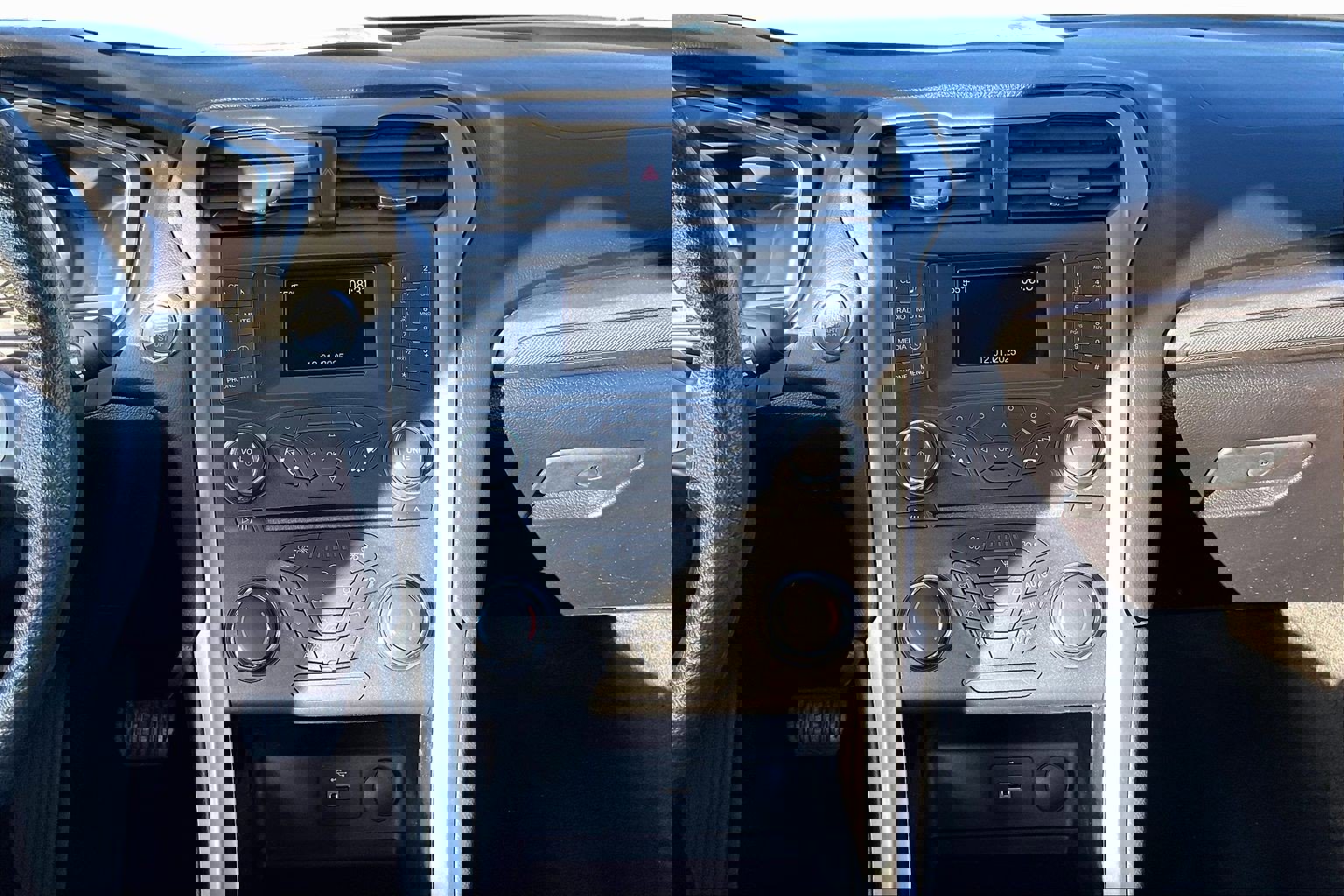 Used 2018 Ford Fusion S image 6