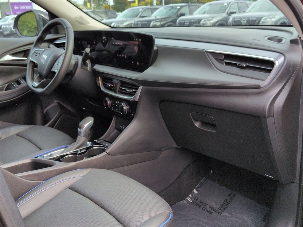 Used 2025 Buick Encore GX Sport Touring w/ Comfort Package image 20