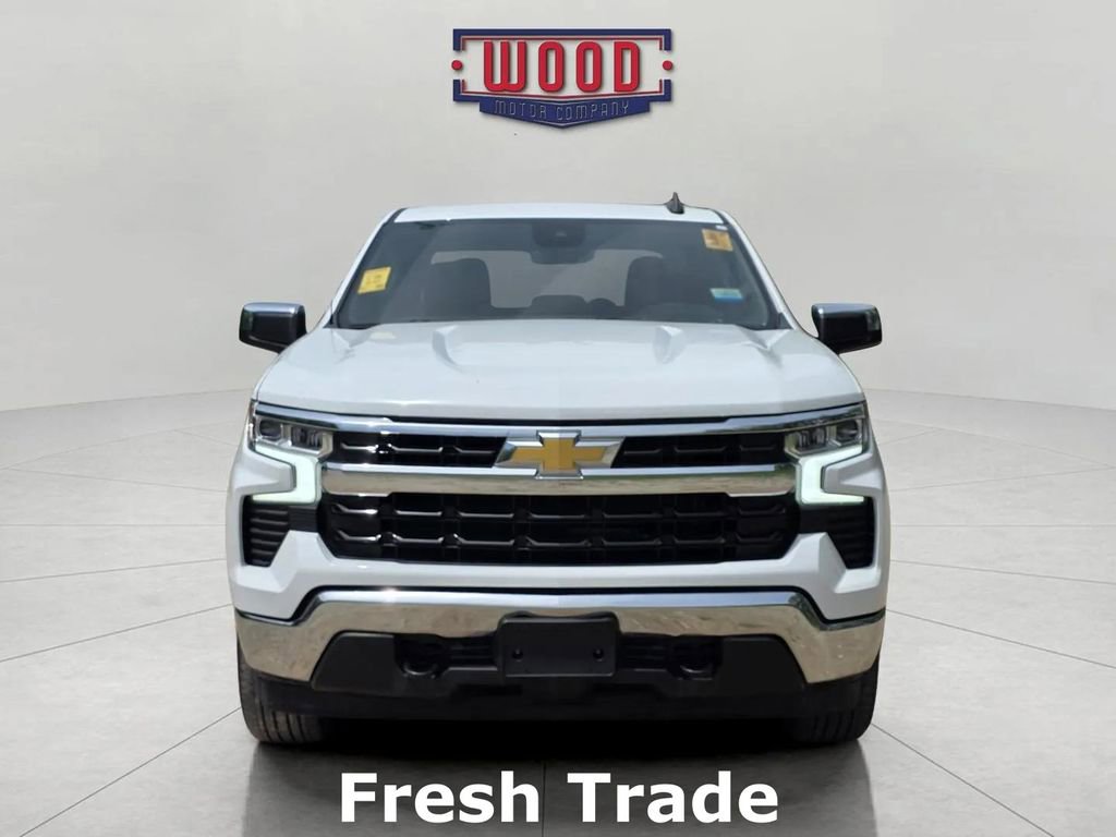 Used 2022 Chevrolet Silverado 1500 LT image 2