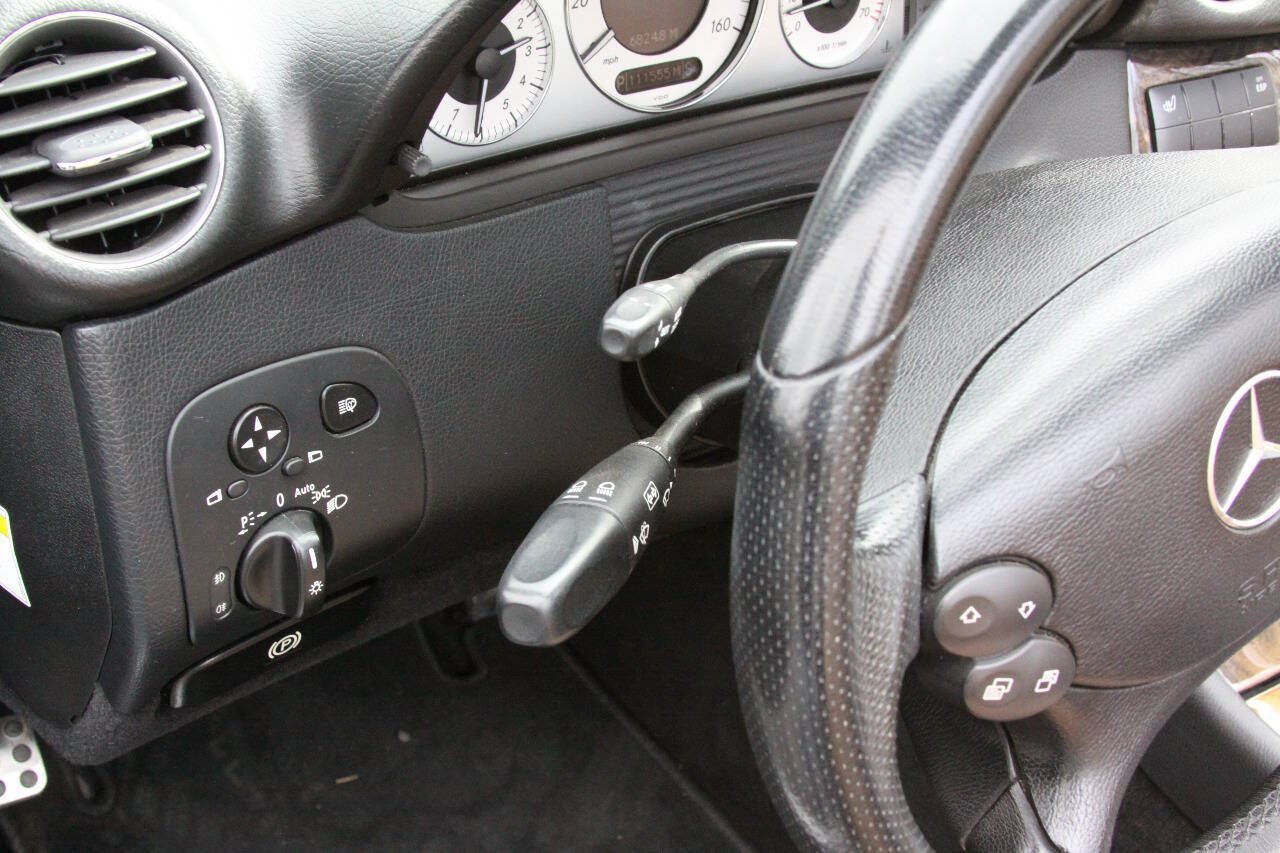 Used 2008 Mercedes-Benz CLK 550 Cabriolet image 23