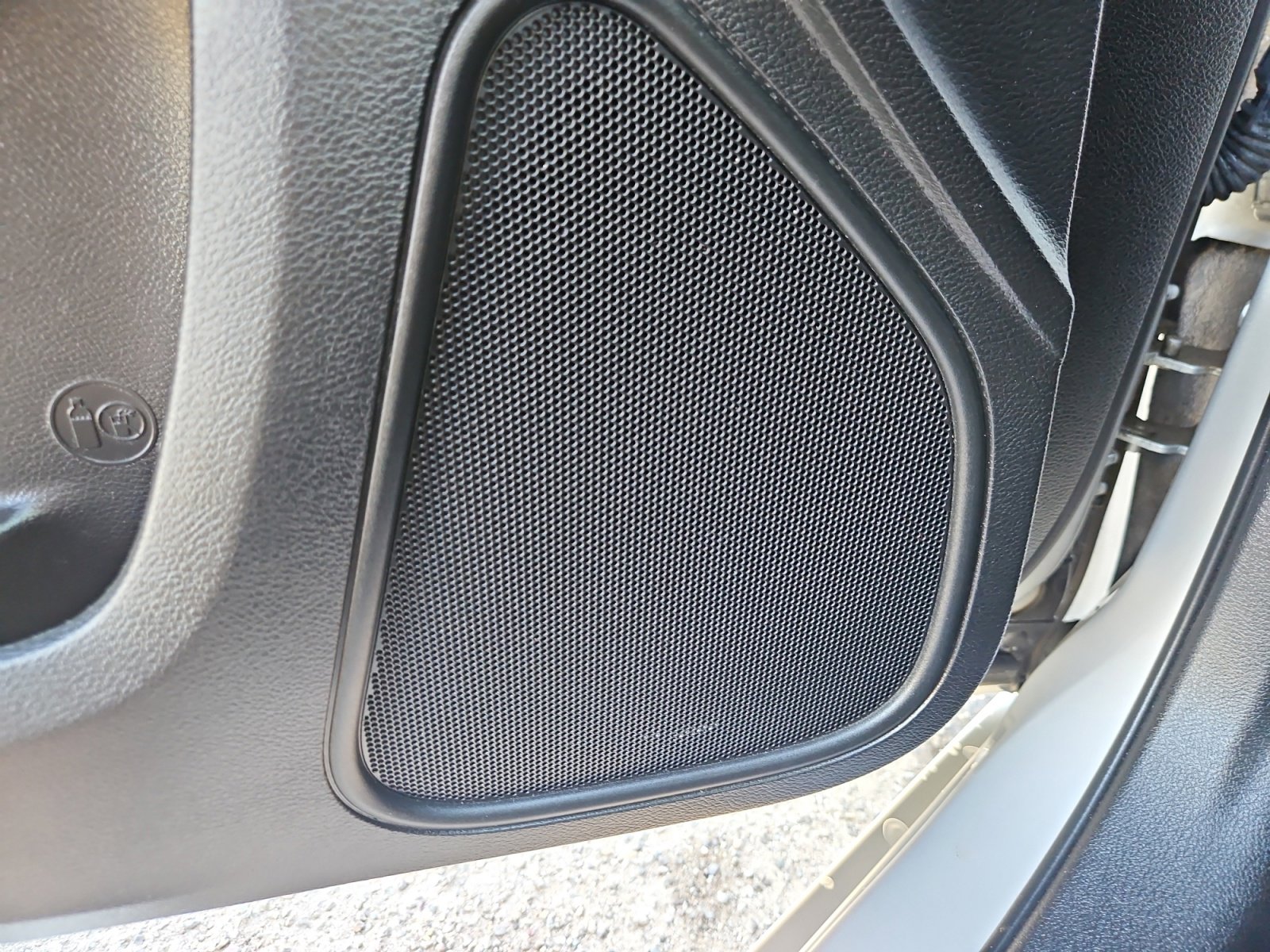 Used 2022 Chrysler 300 Touring w/ Sport Appearance Package image 27