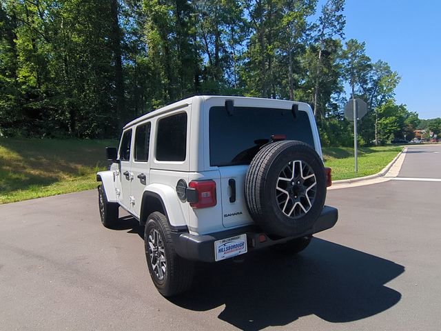 New 2025 Jeep Wrangler Unlimited Sahara AWD/4WD image 11