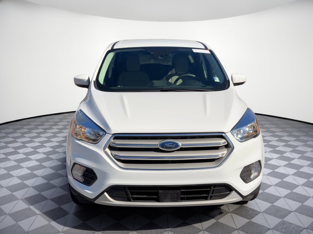 Used 2019 Ford Escape SE FWD image 6