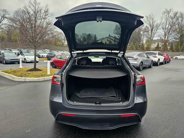 Used 2023 Tesla Model Y Long Range image 10