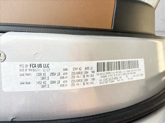 Used 2018 Chrysler Pacifica Limited FWD image 19