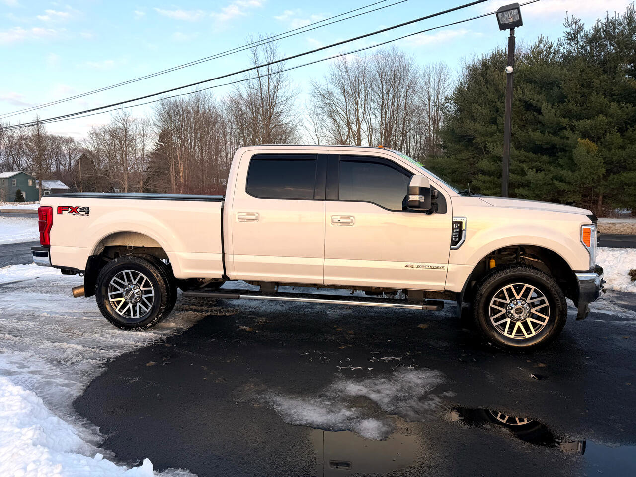 Used 2019 Ford F250 Lariat w/ Lariat Ultimate Package image 4