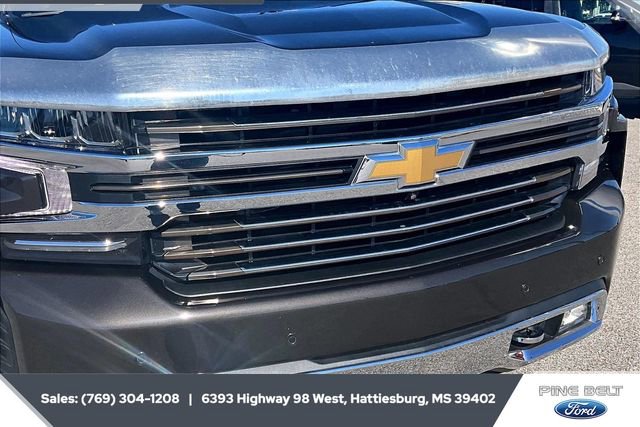 Used 2022 Chevrolet Silverado 1500 High Country w/ Technology Package image 22
