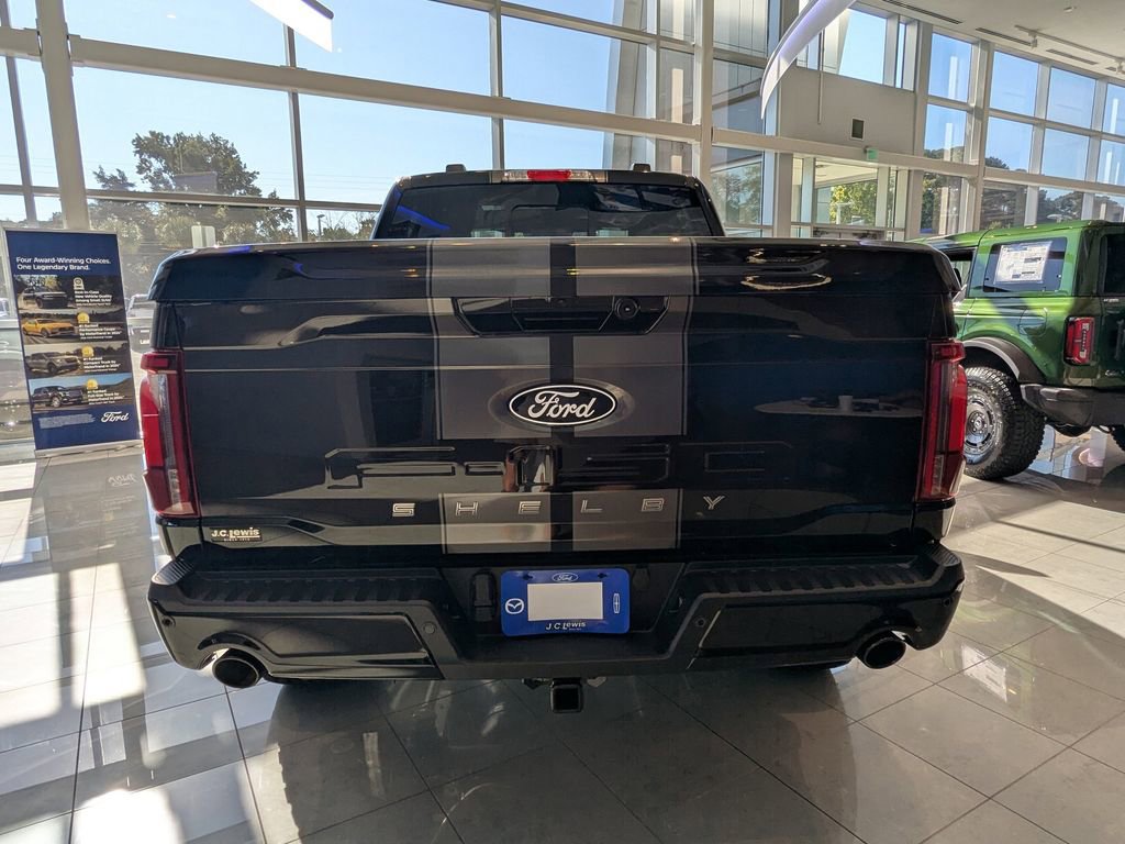 New 2025 Ford F150 Lariat w/ Equipment Group 501A Mid image 9