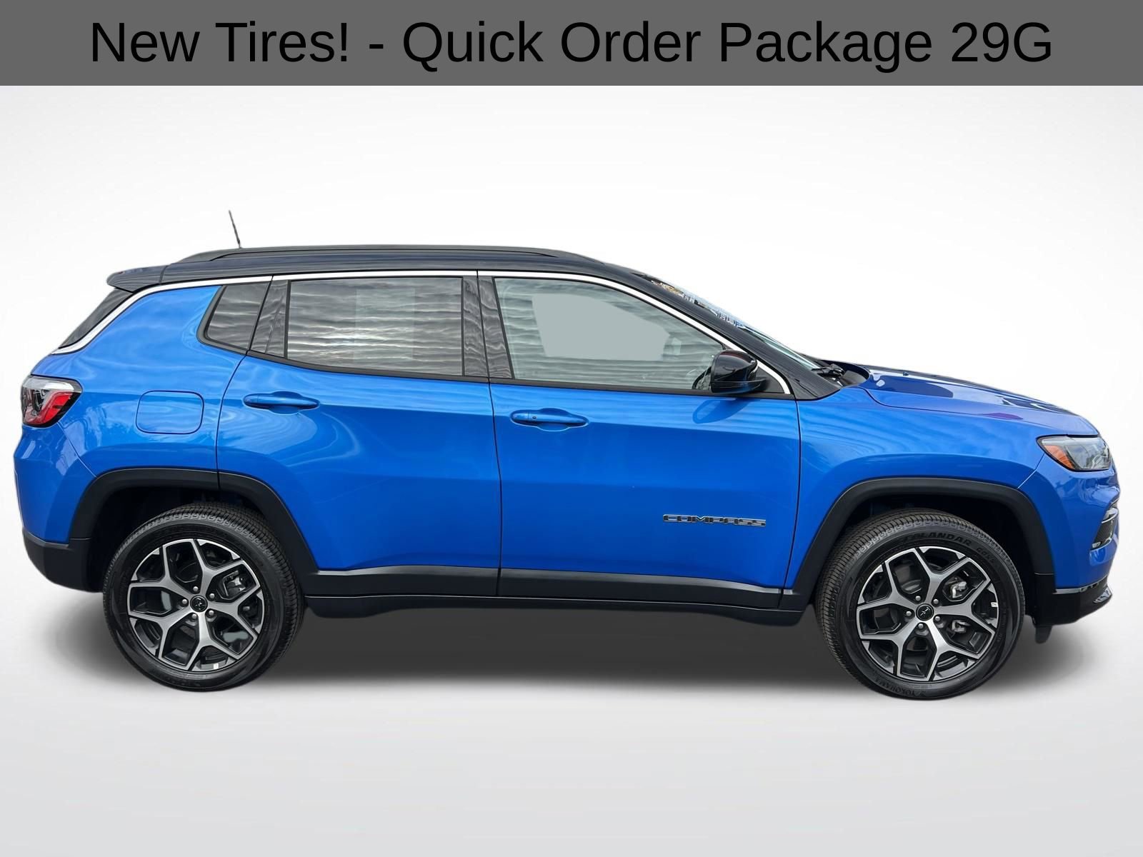 Used 2025 Jeep Compass Limited image 10