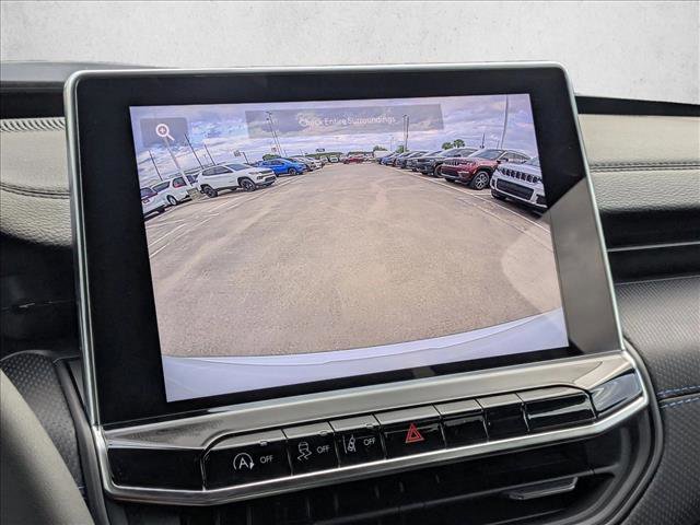 New 2026 Jeep Compass Latitude image 13