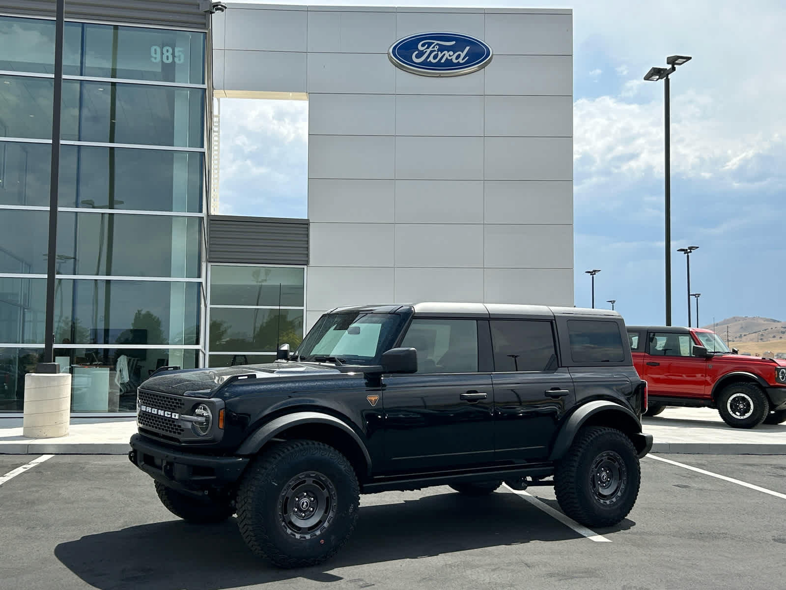 New 2024 Ford Bronco Badlands AWD/4WD image 1