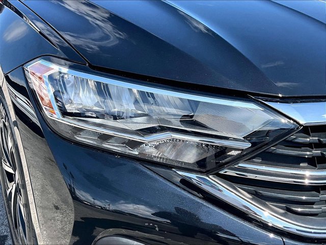 Used 2023 Volkswagen Jetta S image 29