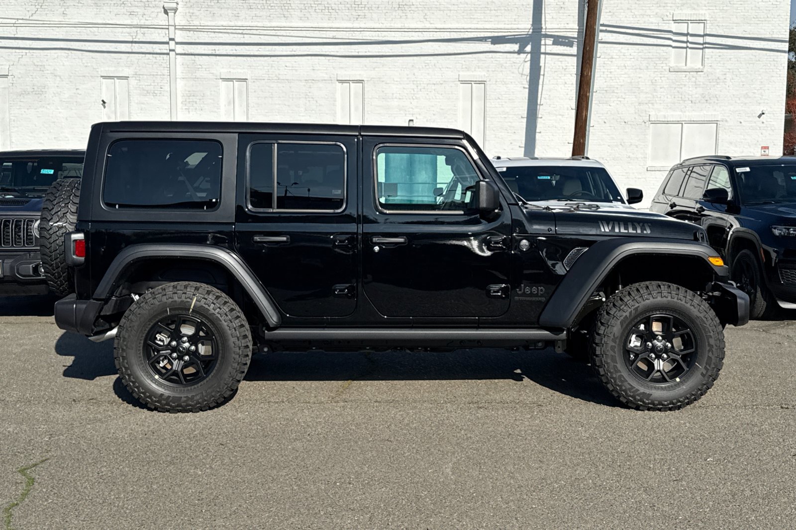 New 2026 Jeep Wrangler Unlimited Sport image 2