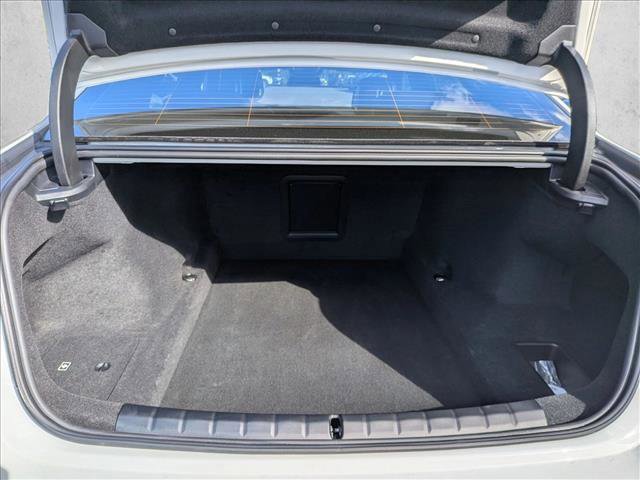 Used 2025 BMW 740i RWD image 6