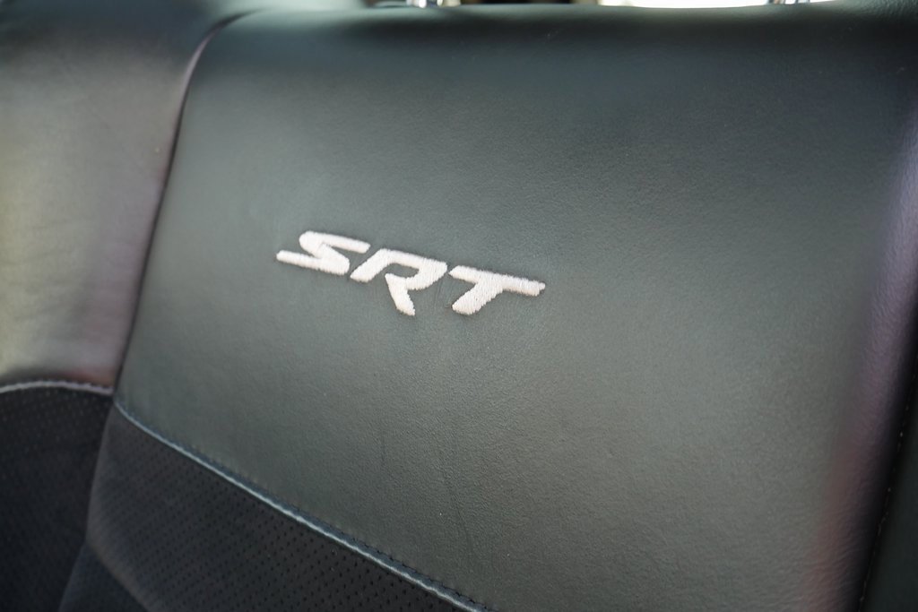 Used 2015 Jeep Grand Cherokee SRT w/ Luxury Group II image 13