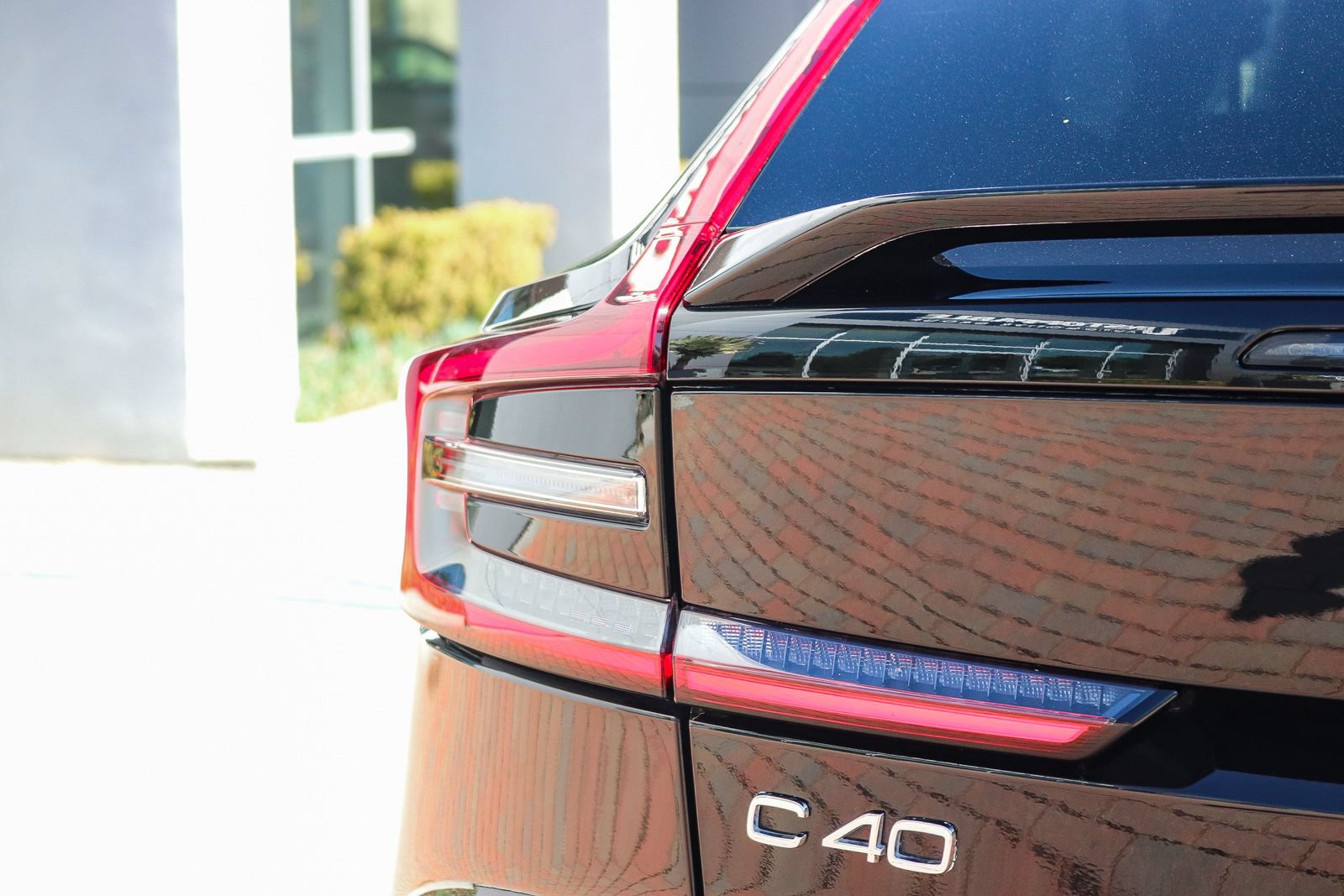 Used 2023 Volvo C40 P8 Recharge Plus AWD/4WD image 9