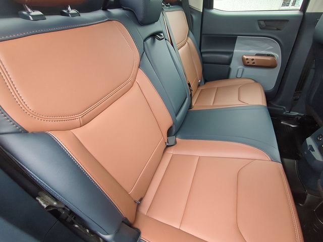 Used 2023 Ford Maverick Lariat w/ Lariat Luxury Package FWD image 33