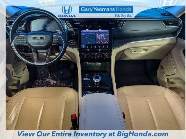 Used 2021 Jeep Grand Cherokee L Limited w/ MOPAR Finishing Package AWD/4WD image 15