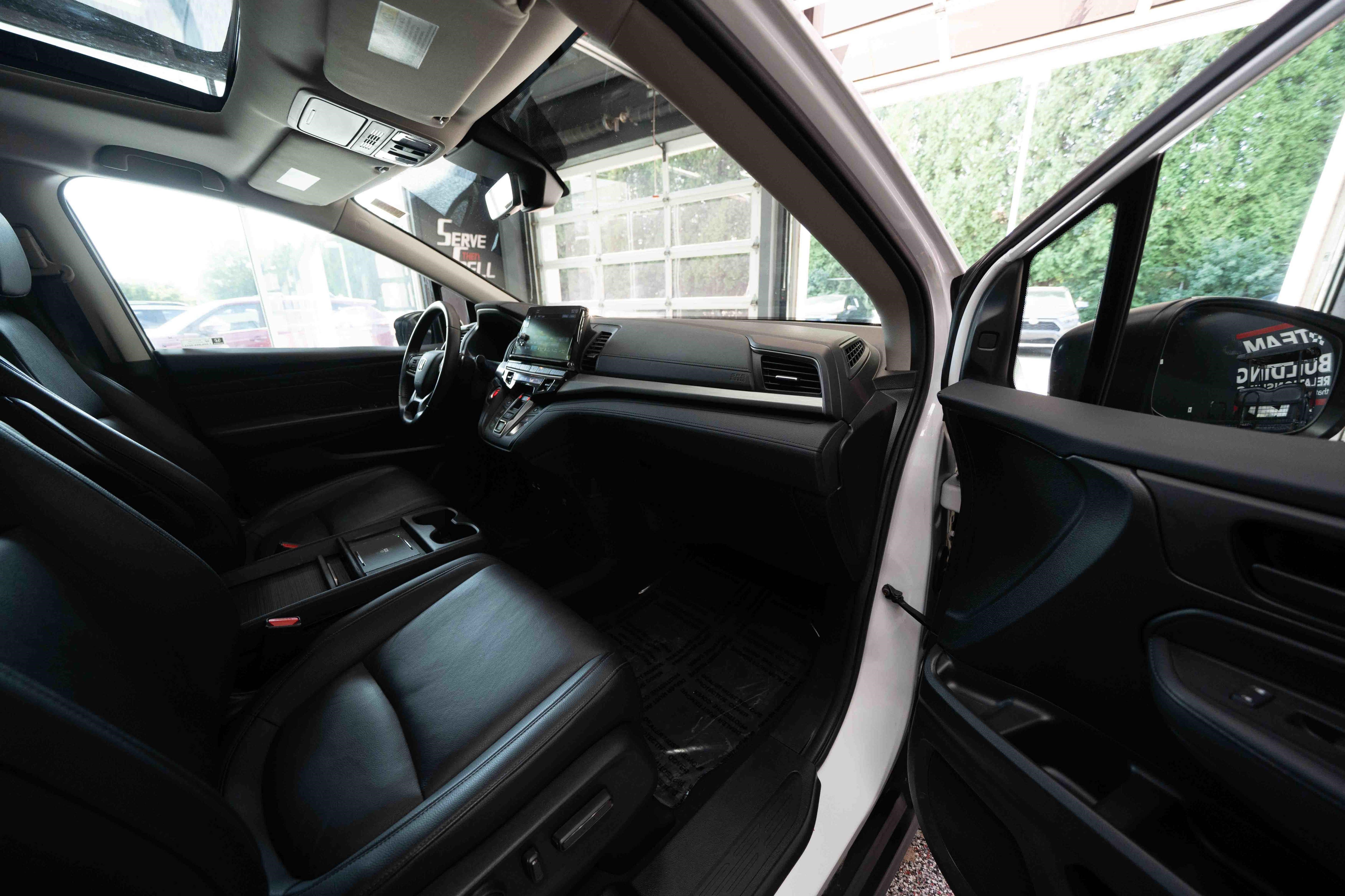Used 2025 Honda Odyssey EX-L image 26