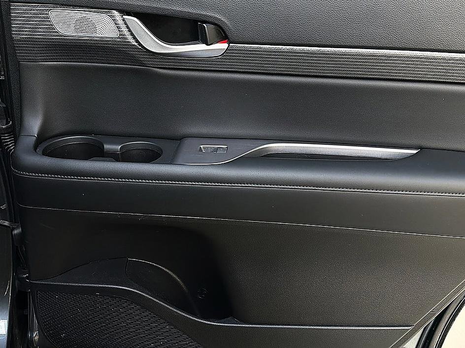 Used 2024 Hyundai Palisade Limited image 26