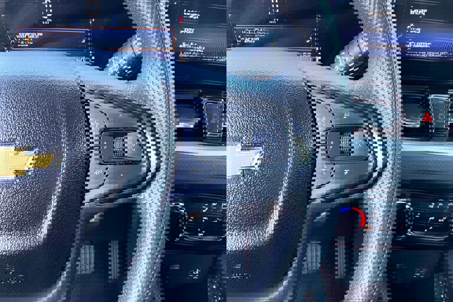 Used 2024 Chevrolet TrailBlazer LT w/ Driver Confidence Package image 21