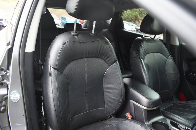 Used 2013 Hyundai Tucson Limited AWD/4WD image 26