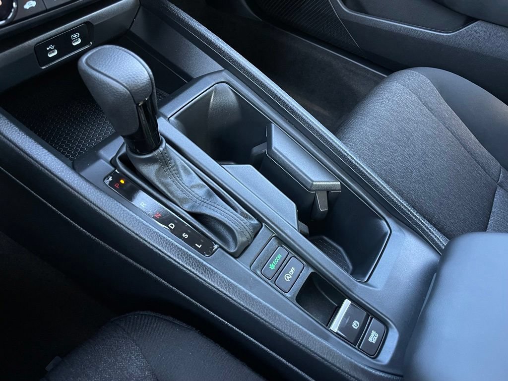 Certified 2025 Honda Accord LX image 19