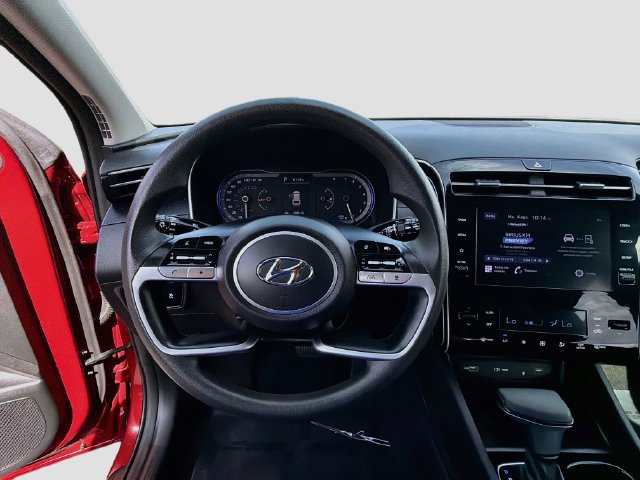 Certified 2024 Hyundai Tucson SEL FWD image 12