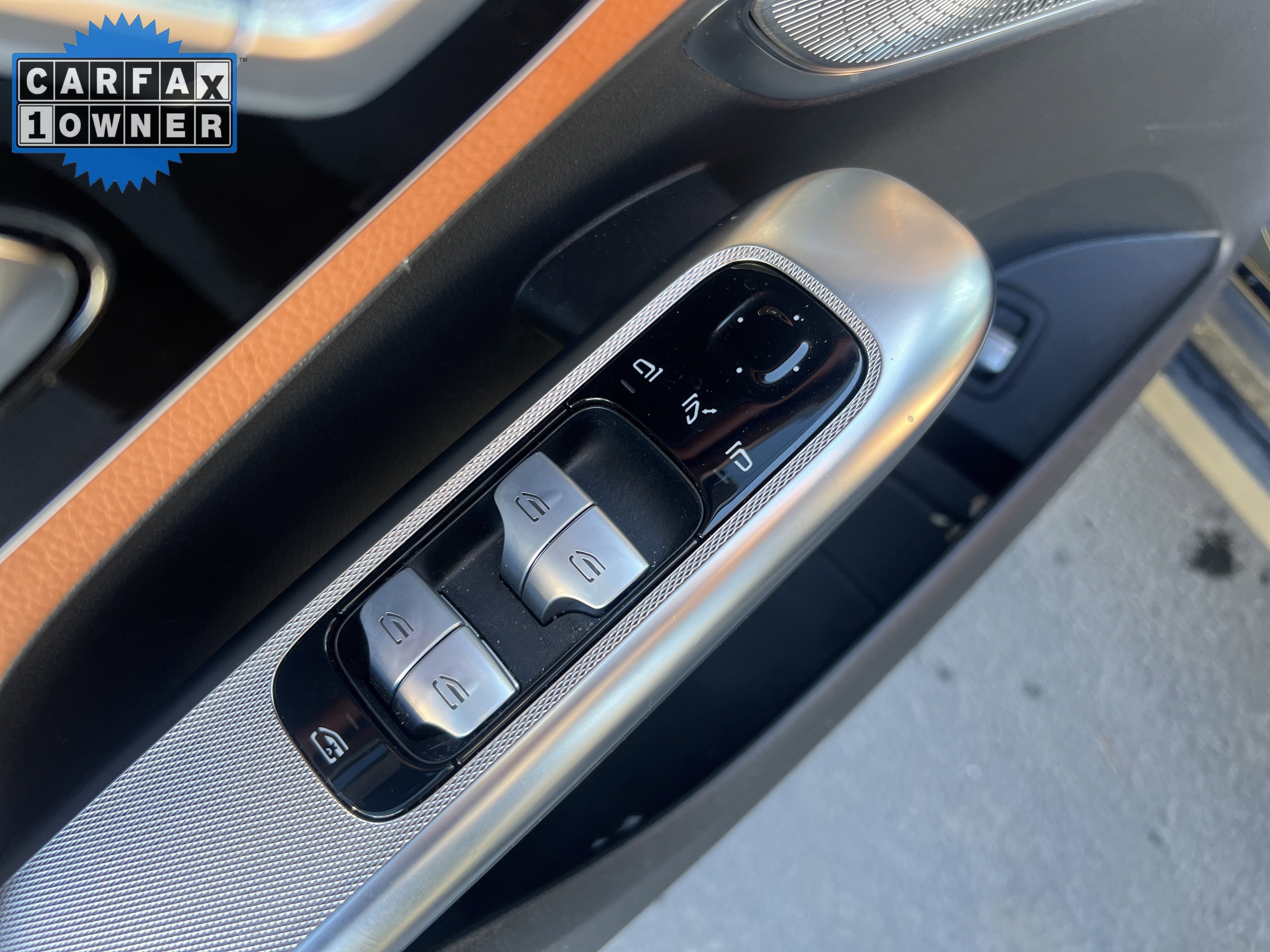 Used 2024 Mercedes-Benz GLC 300 image 15