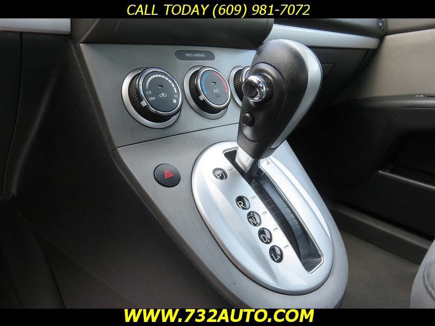 Used 2010 Nissan Sentra 2.0 S FWD image 13
