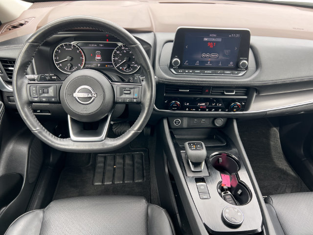 Used 2023 Nissan Rogue SV w/ SV Premium B Package AWD/4WD image 3