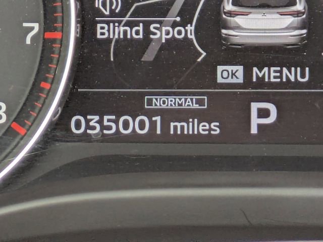 Used 2022 Mitsubishi Outlander SEL Black Edition image 30