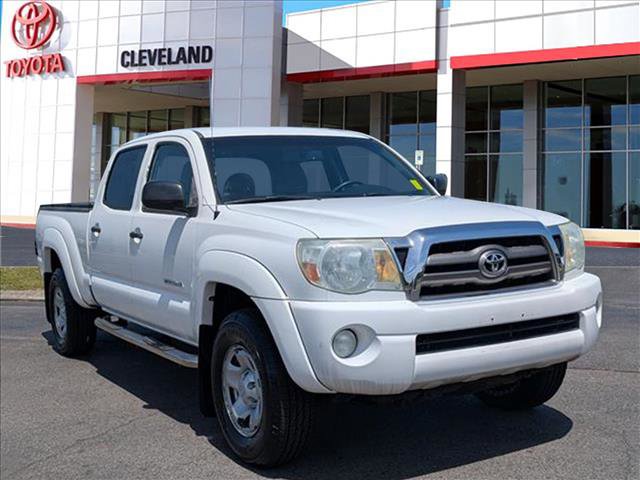 Used 2010 Toyota Tacoma PreRunner RWD image 2