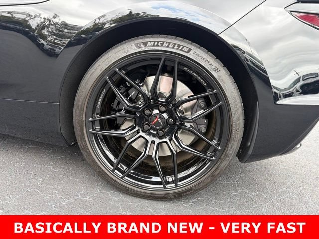 Used 2025 Chevrolet Corvette Z06 RWD image 10