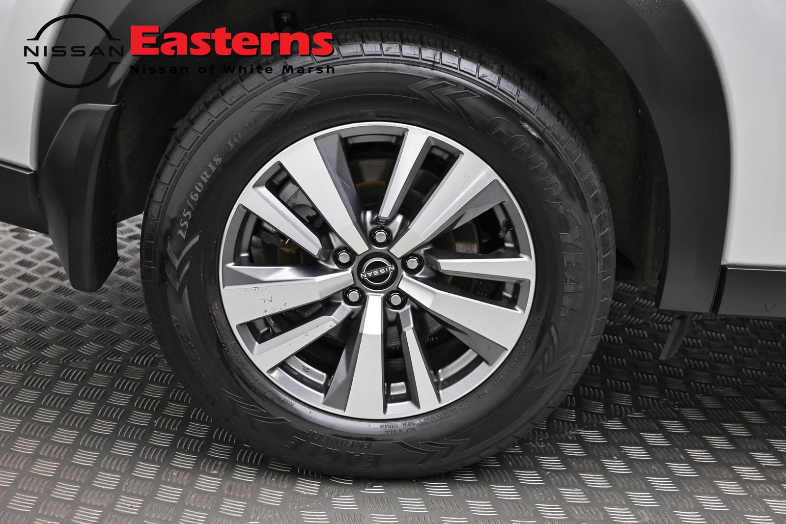 Used 2023 Nissan Pathfinder SL AWD/4WD image 31
