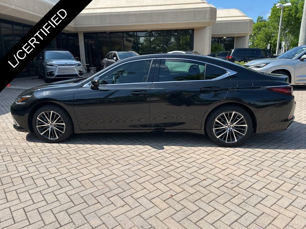 Used 2025 Lexus ES 350 w/ Premium Package FWD image 6