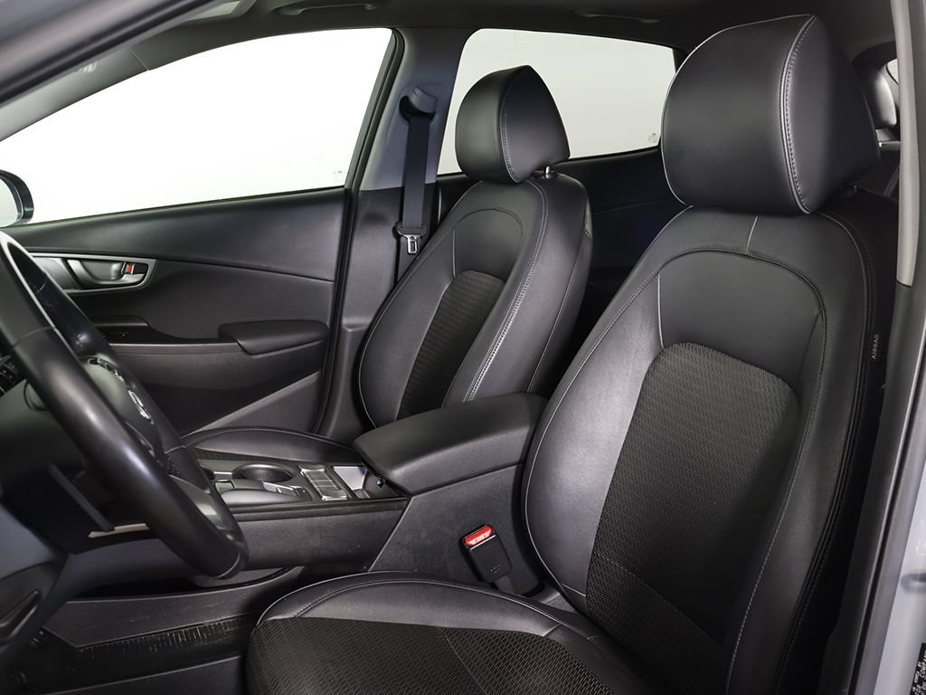 Used 2021 Hyundai Kona Limited w/ Cargo Package FWD image 28