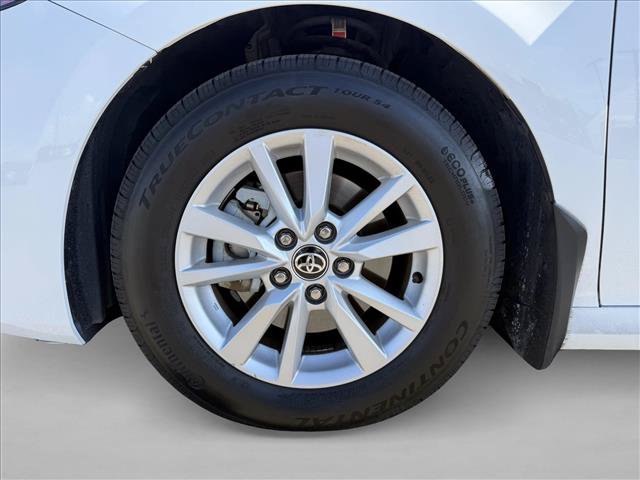 Used 2025 Toyota Camry LE FWD image 25