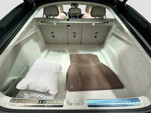 Certified 2022 Mercedes-Benz EQS 580 4MATIC Sedan image 28