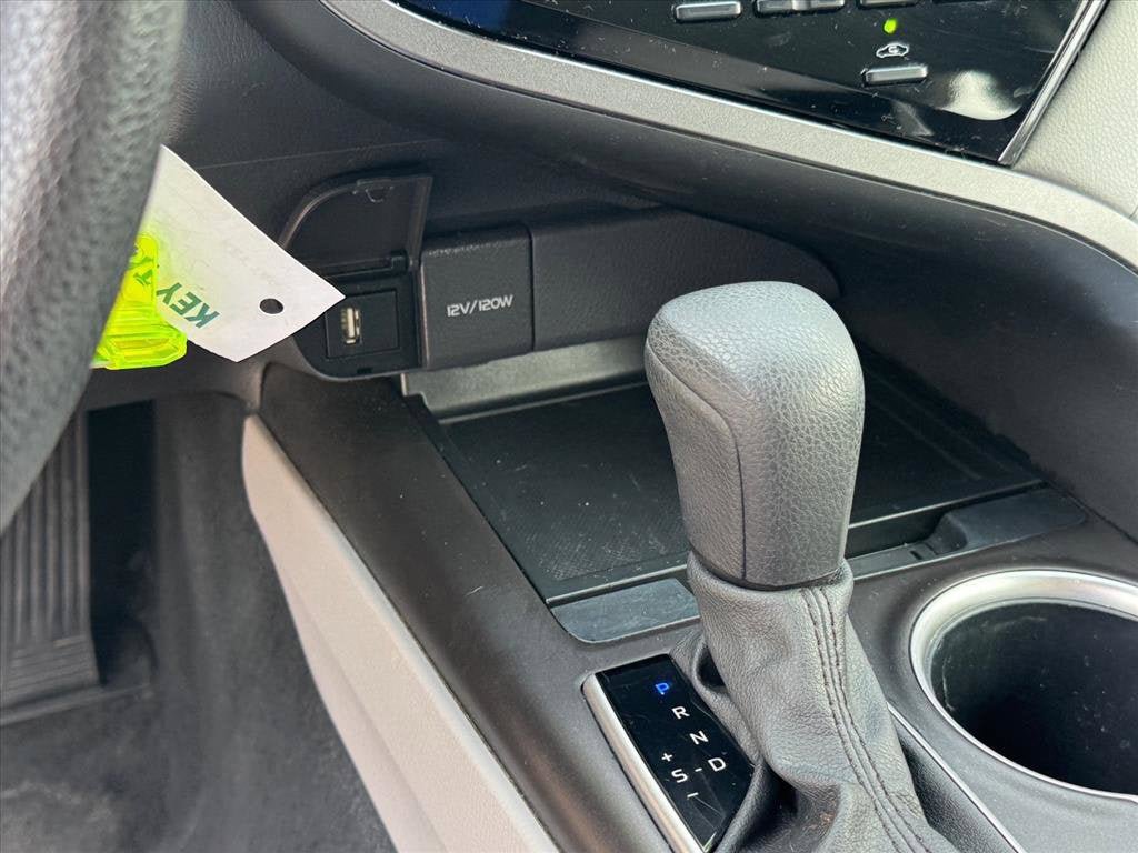 Used 2024 Toyota Camry LE FWD image 23