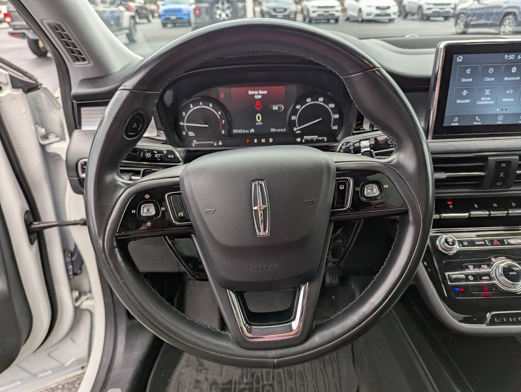 Used 2021 Lincoln Corsair AWD w/ Premium Package image 19