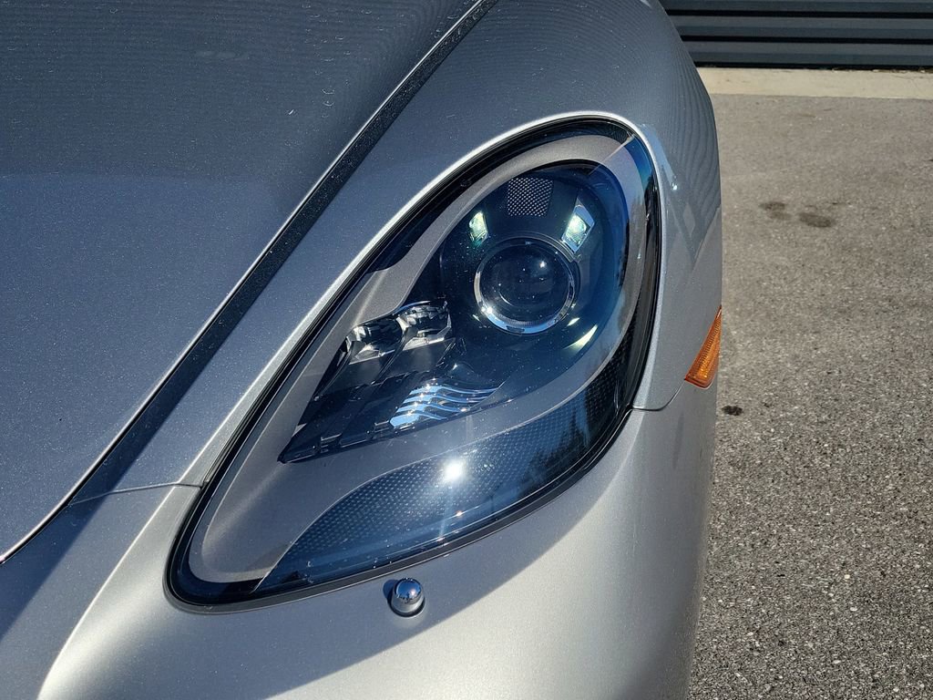 Certified 2023 Porsche 718 Boxster image 15