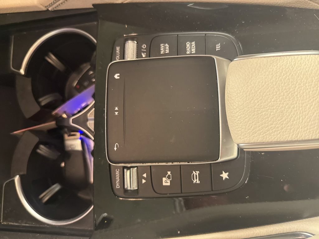 Used 2022 Mercedes-Benz GLE 350 4MATIC image 15