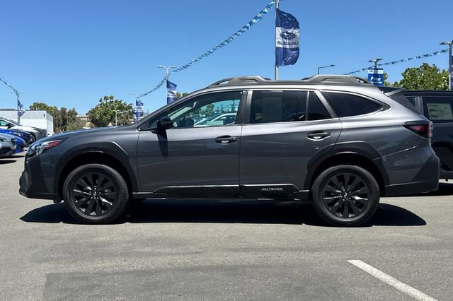 Used 2023 Subaru Outback Onyx Edition AWD/4WD image 7