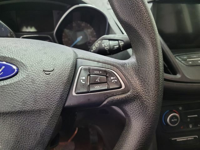 Used 2019 Ford Escape SE image 30