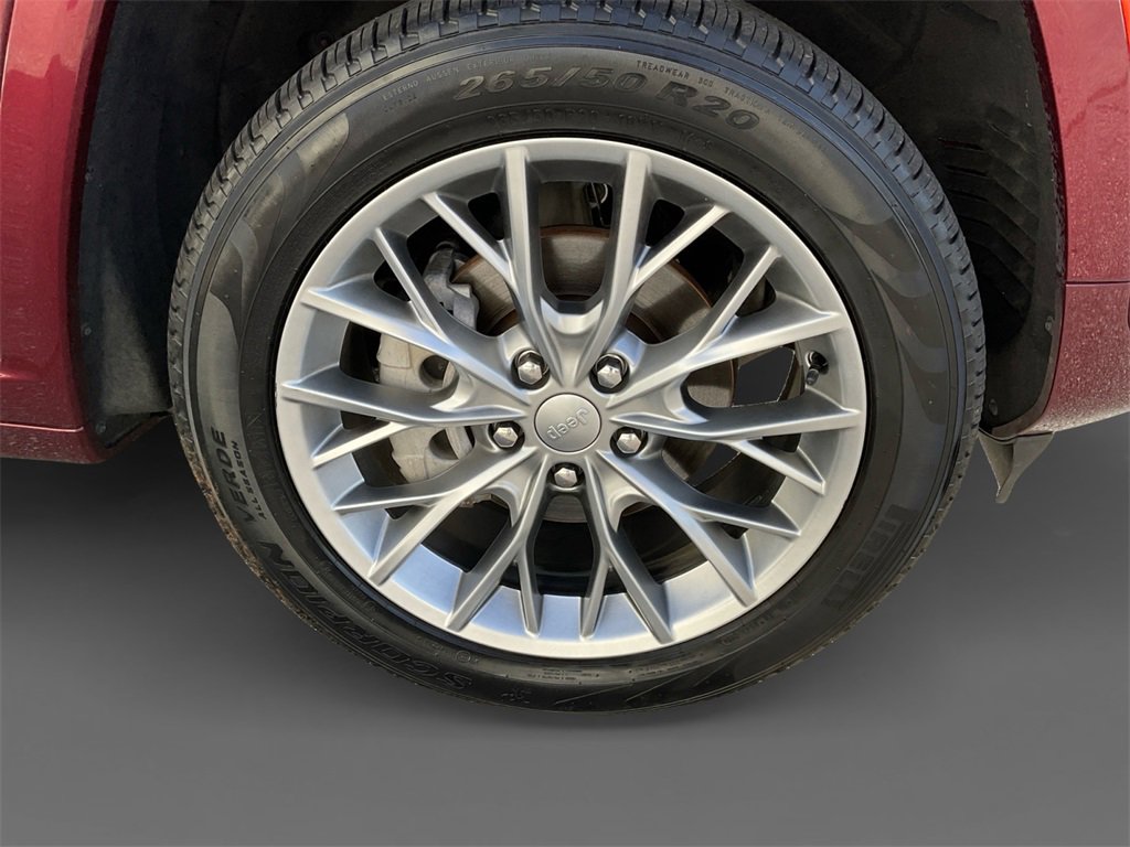 Used 2025 Jeep Grand Cherokee Summit image 16